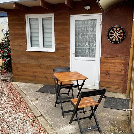 Au Jardin Despagne 民宿