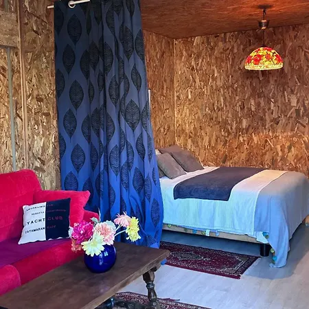 民宿 Au Jardin Despagne *